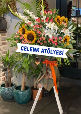 Ay Çiçekleri Turuncu Güller Gösterişli Platform Aranjman