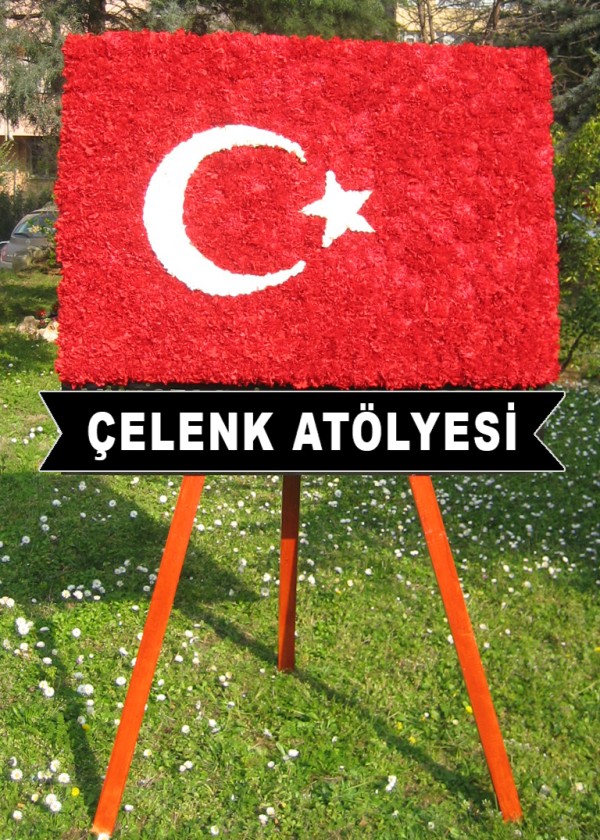 Türk Bayrağı Şeklinde Çiçek Pano