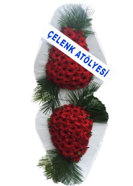 Gösterişli Çelenk