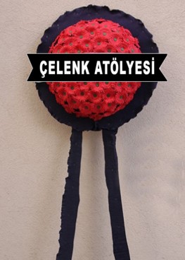 Siyah Fon Kırmızı Gerbera Cenaze Çelenk