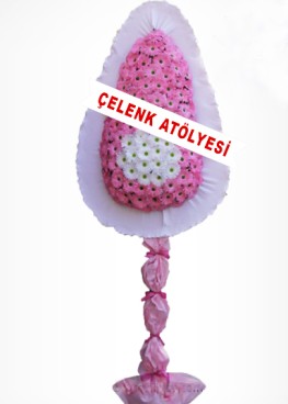 Pembe Beyaz Tebrik Çelengi